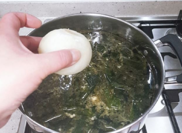 [노하우] 미역국 끓일때 통으로 이걸 넣으면?