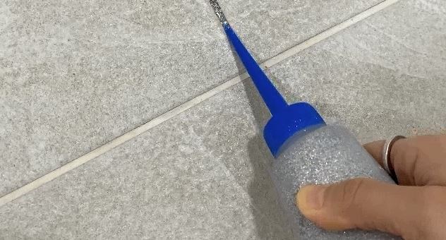 화장실 바닥 셀프 줄눈시공